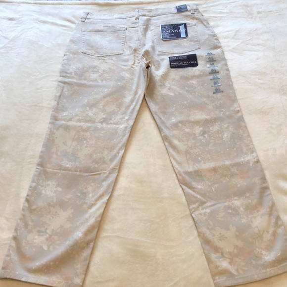 NWT Gloria Vanderbilt slimming jean classic rise - Picture 7 of 8